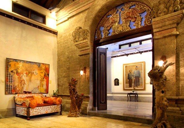 Arts and Culture Tour - Gallery Image 1