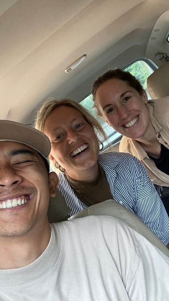 Departure08220490175